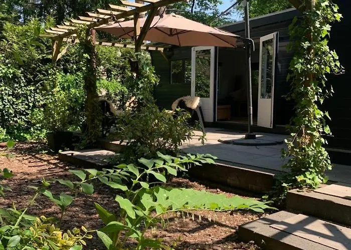 Natuurhuisje De Boshut * Nunspeet